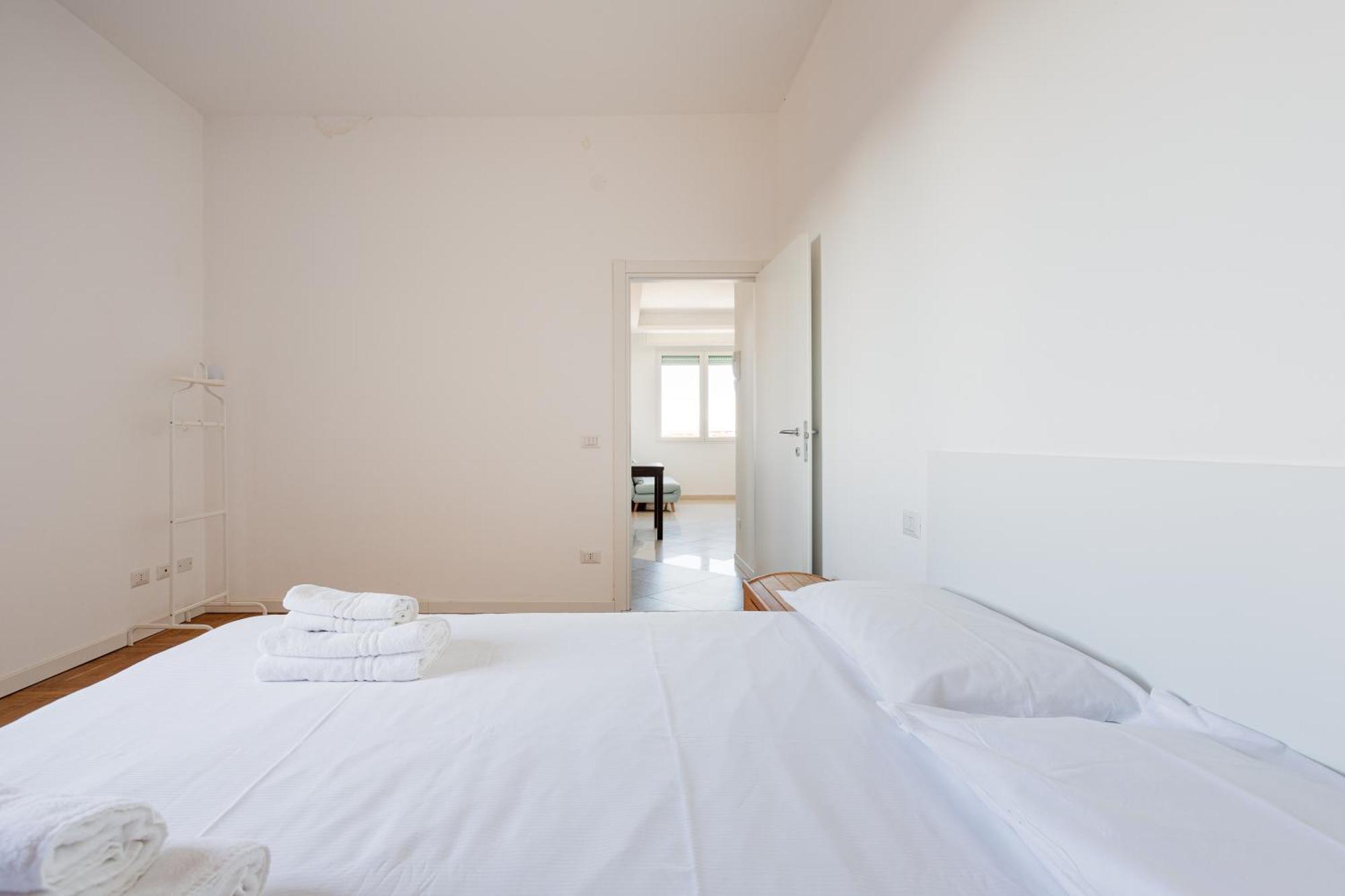 Elegant Milan Apartment In Restocco Area Kültér fotó