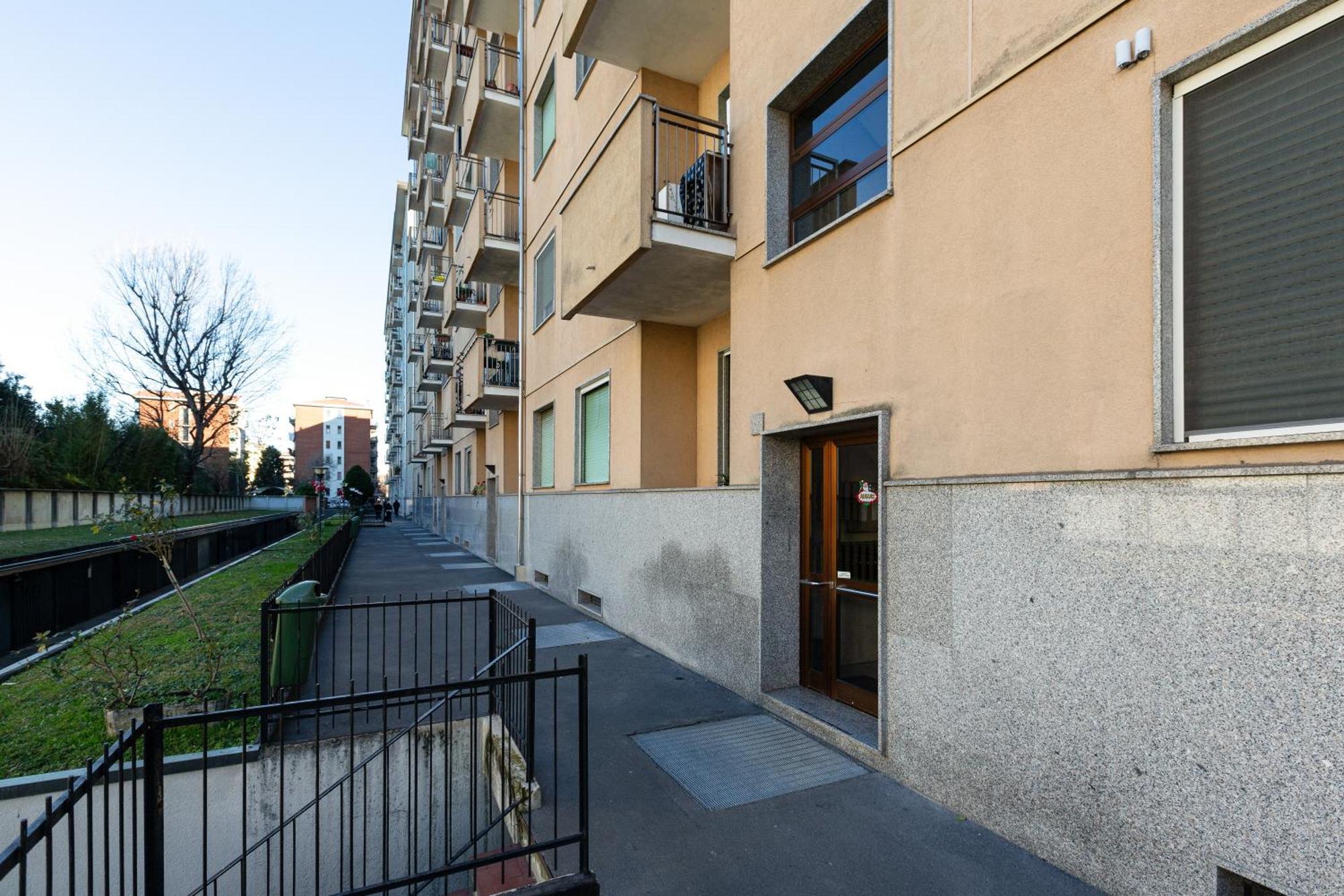 Elegant Milan Apartment In Restocco Area Kültér fotó